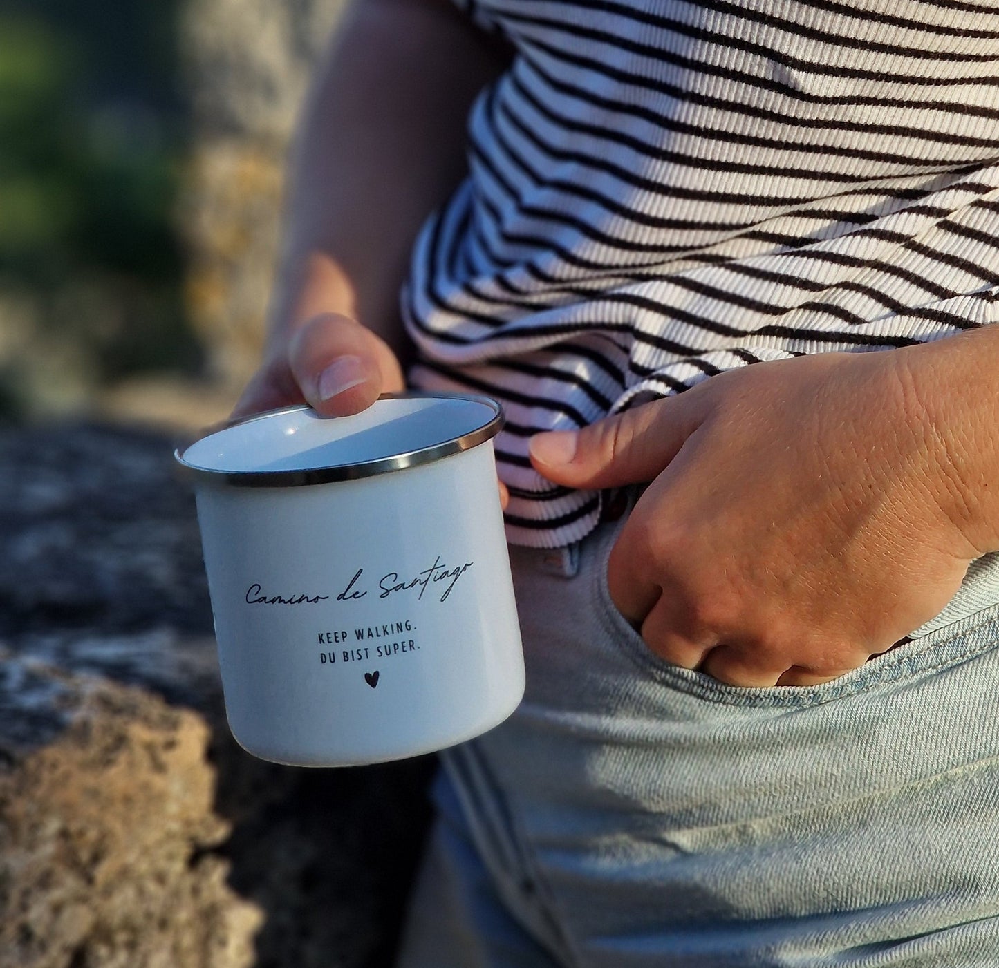 ''Keep Walking. Du bist Super.'' Emaille Tasse