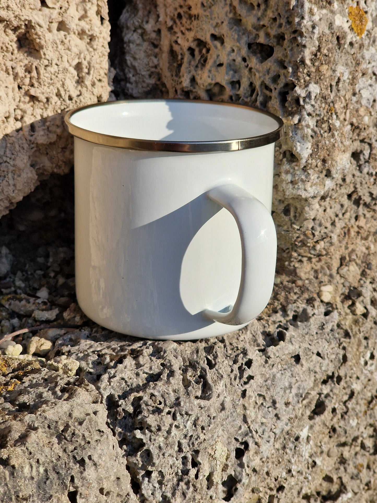 ''Keep Walking. Du bist Super.'' Emaille Tasse